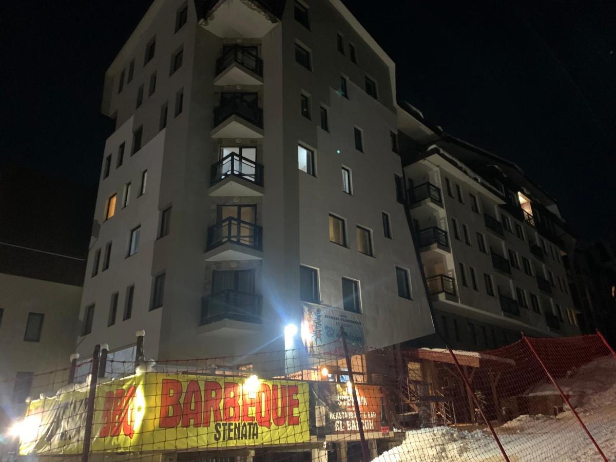 Stenata Huge Ski To Door Apartment Pamporovo Exteriör bild