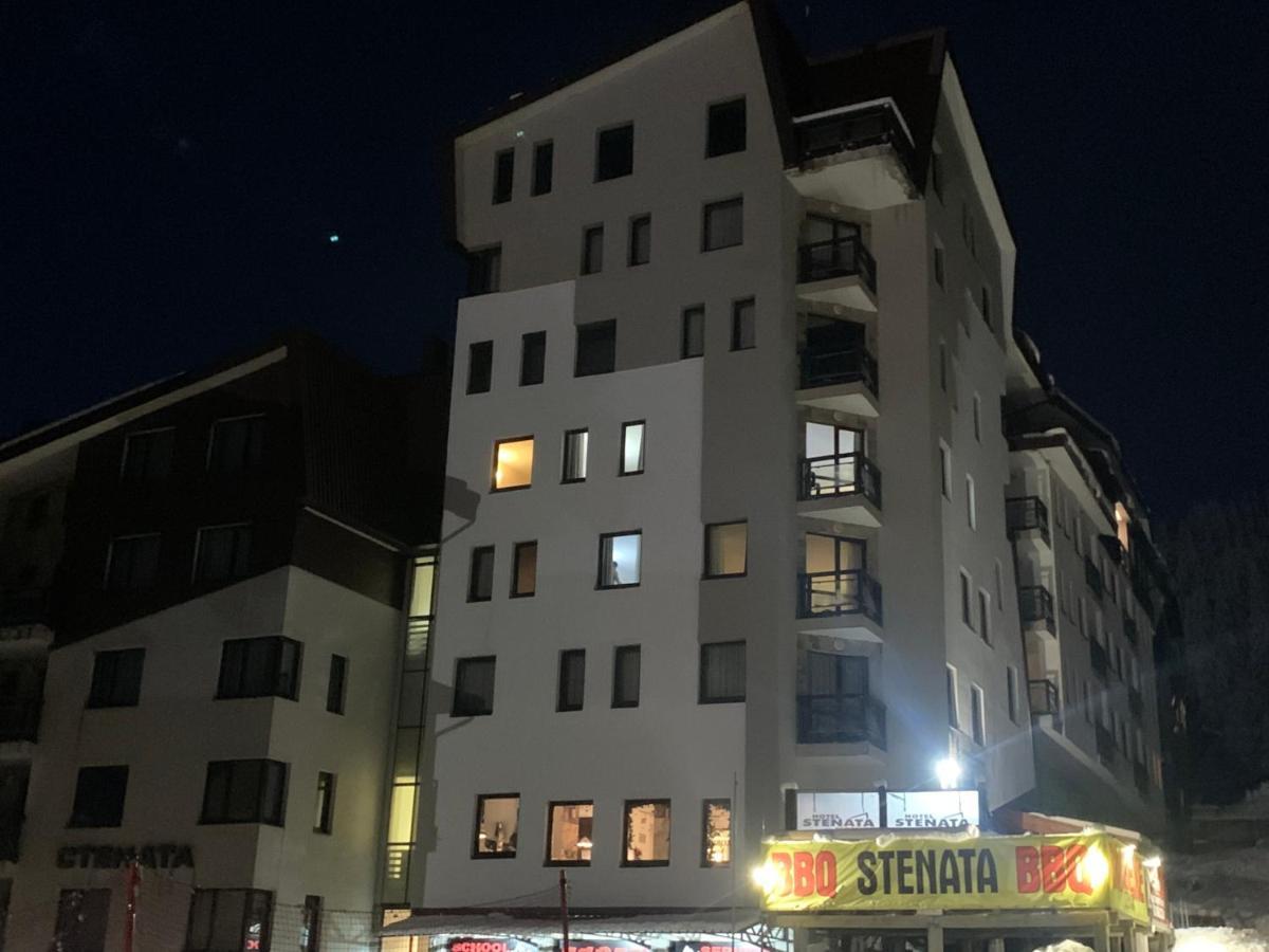 Stenata Huge Ski To Door Apartment Pamporovo Exteriör bild